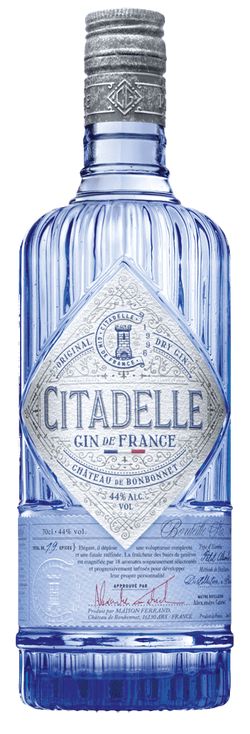 Citadelle Gin 44% 0,7 l (čistá fľaša)