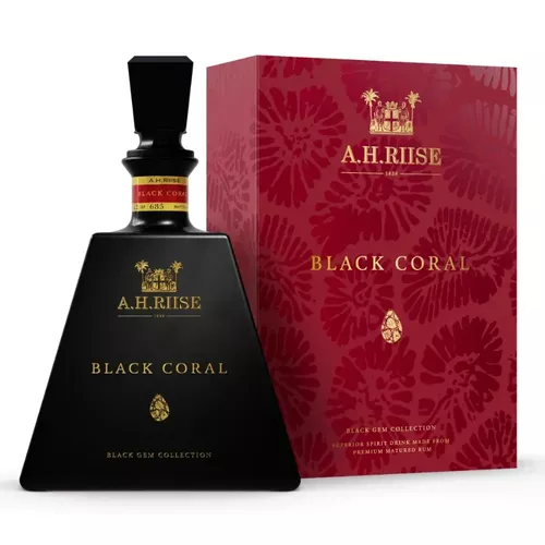 A.H. Riise Black Coral 0,7L 45,8%